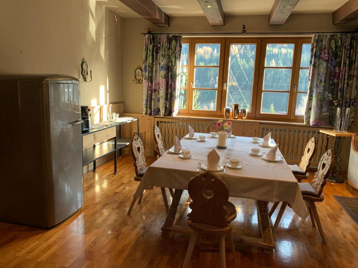 Chalet Brunnenhof Sankt Anton am Arlberg Luaran gambar