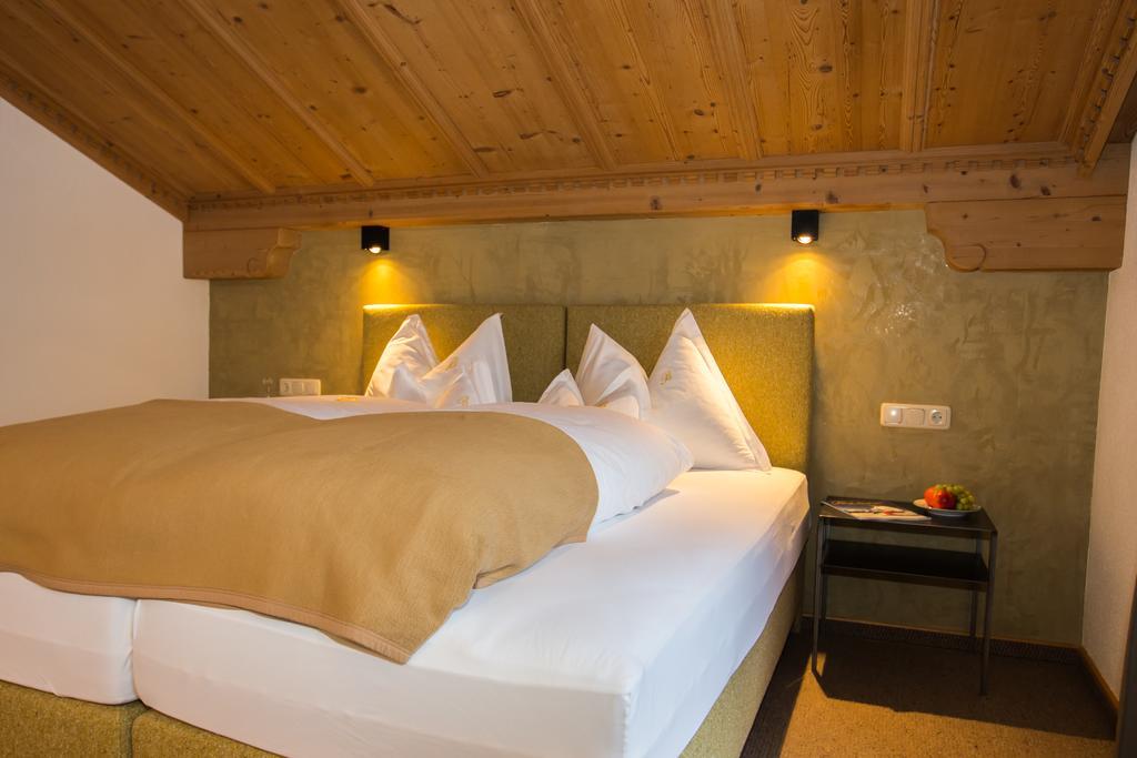 Chalet Brunnenhof Sankt Anton am Arlberg Luaran gambar